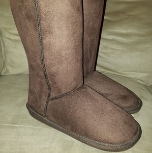 Brown Winter Boots